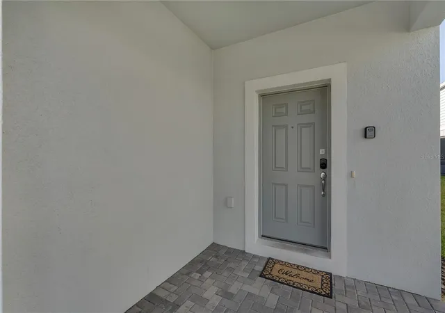 2nd image of 2201 Lelani Cir, Davenport, FL 33897 | MLS# A4613388