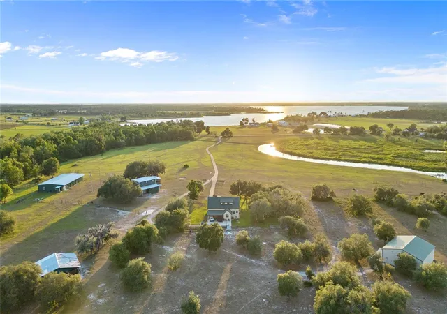 Photo 1 of Sale Pending at 1980 Lake Buffum Rd E, Fort Meade, FL 33841 | MLS# T3533019 | Listing updated on 2026-06-25