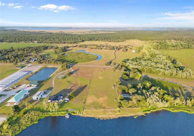 Photo 3 of Sale Pending at 1980 Lake Buffum Rd E, Fort Meade, FL 33841 | MLS# T3533019 | Listing updated on 2026-06-25
