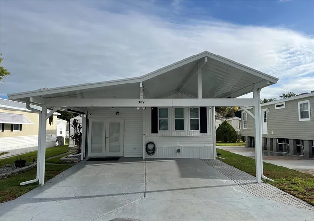 Homes for sale in Davenport, FL | 137 Citrus Ridge Dr, Davenport, FL 33837 | MLS# S5106717