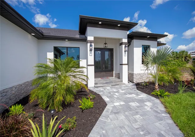 1st image of 11 Pinehurst Ct, Rotonda West, FL 33947 | MLS# C7494037