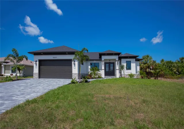 5th image of 11 Pinehurst Ct, Rotonda West, FL 33947 | MLS# C7494037
