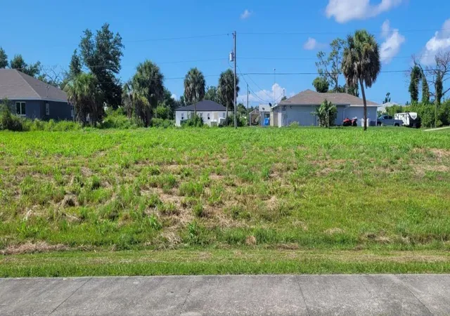 2nd image of 4435 S Access Rd, Englewood, FL 34224 | MLS# D6137047