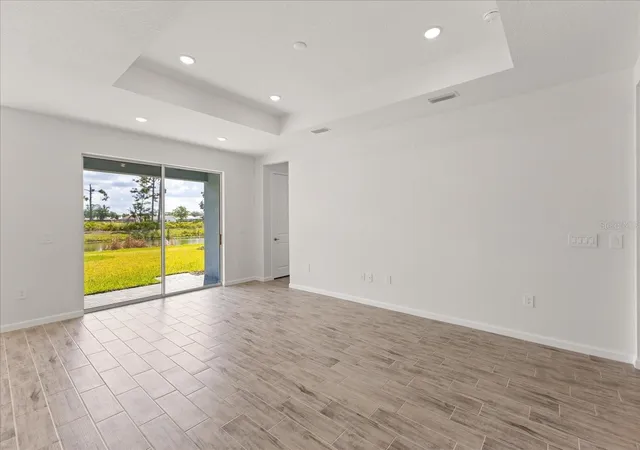5th image of 9584 Vibrant Lane, Venice, FL 34292 | MLS# O6217001