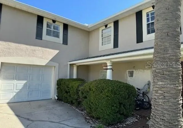 Photo 1 of Sale Pending at 15529 Redington Dr, Redington Beach, FL 33708 | MLS# U8248092 | Listing updated on 2026-09-27