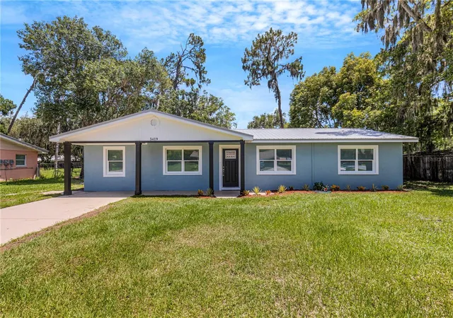 Photo 1 of Sale Pending at 3419 Lisa Ln, Lakeland, FL 33801 | MLS# T3537198 | Listing updated on 2025-07-02