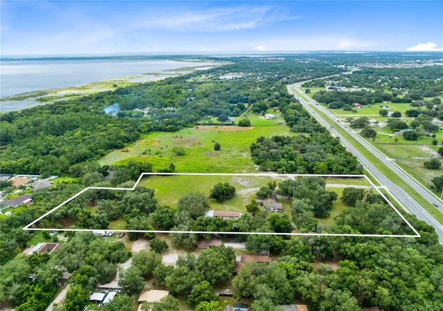 Photo 3 of Sale Pending at 950 S Narcoossee Rd, Saint Cloud, FL 34771 | MLS# S5107673 | Listing updated on 2026-03-25