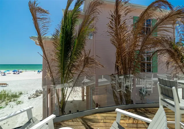 Photo 4 of Single family home for sale at 107 Elm Ave, Anna Maria, FL 34216 | MLS# A4615677 | Listing updated on 2026-07-31