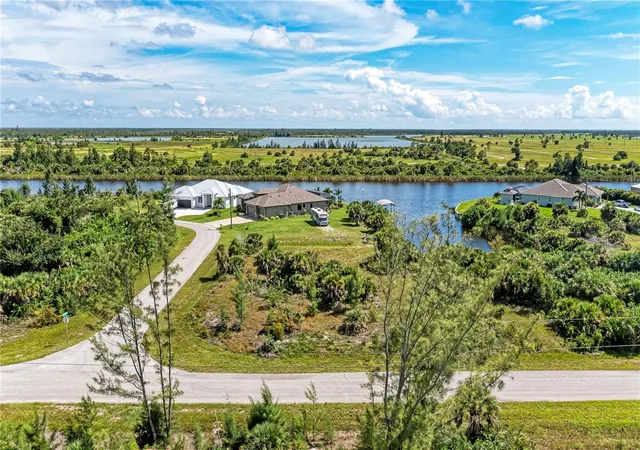 Photo 4 of Land for sale at 10471 Poughkeepsie Cir, Port Charlotte, FL 33981 | MLS# A4616853 | Listing updated on 2026-08-07