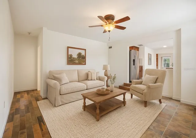 2nd image of 13832 Bay Lake Rd, Groveland, FL 34736 | MLS# G5084655