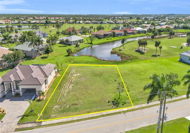 2nd image of 615 Monaco Dr, Punta Gorda, FL 33950 | MLS# C7495564
