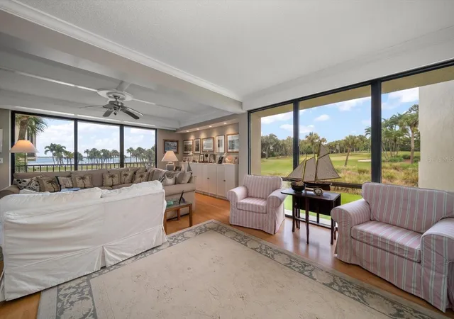 5th image of 50 Coe Rd #311, Belleair, FL 33756 | MLS# U8251062