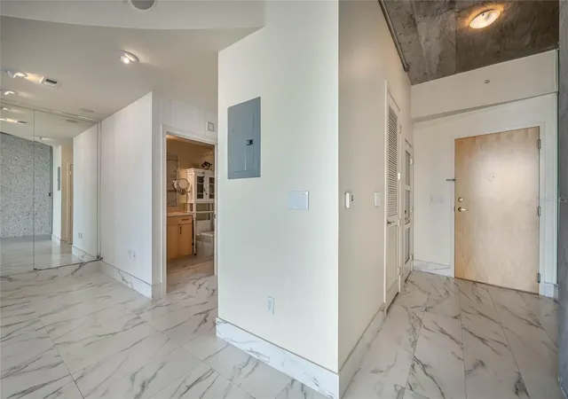 4th image of 155 S Court Ave #1507, Orlando, FL 32801 | MLS# G5084958