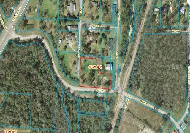 Homes for sale in Century, FL | 120 Front St, Century, FL 32535 | MLS# O6226992
