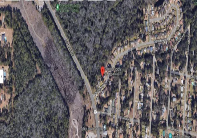 4th image of 7600 Old Hickory Dr, Pensacola, FL 32507 | MLS# O6226994