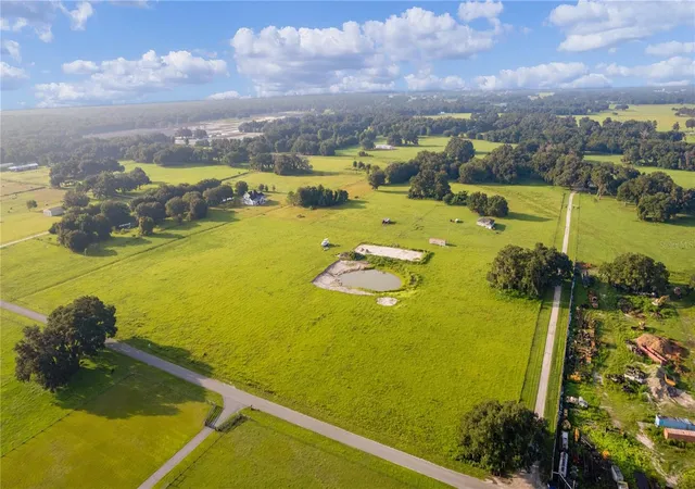 1st image of 2425 Cr 546a, Bushnell, FL 33513 | MLS# G5085090