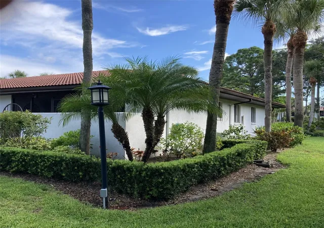 2nd image of 3500 El Conquistador Pkwy #307, Bradenton, FL 34210 | MLS# A4618507