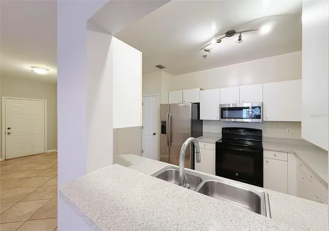 Photo 2 of Condo for sale at 4865 Cypress Woods Dr #2106, Orlando, FL 32811 | MLS# O6227881 | Listing updated on 2026-08-31