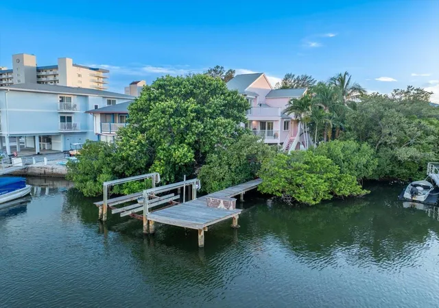 4th image of 20051 Gulf Blvd, Indian Shores, FL 33785 | MLS# U8252027