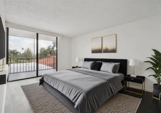3rd image of 6219 Palma Del Mar Blvd S #301, St Petersburg, FL 33715 | MLS# O6229714
