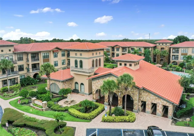 2nd image of 901 Charo Pkwy, DAVENPORT, FL 33897