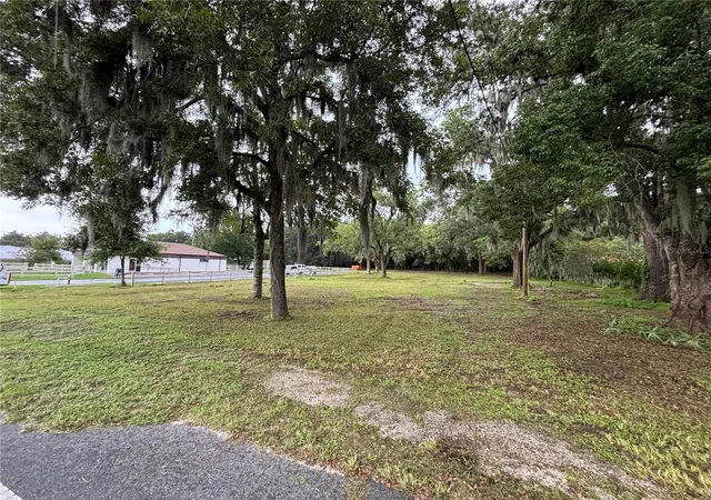1st image of 12845 Ne Jacksonville Rd, Anthony, FL 32617 | MLS# A4619744