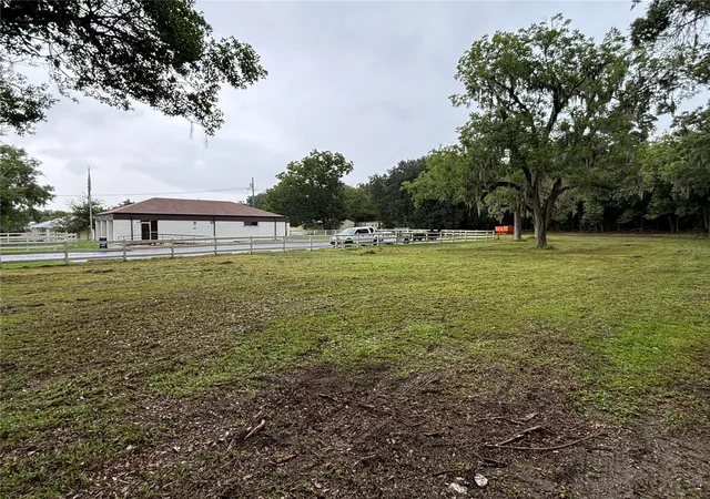 Photo 3 of Sale Pending at 12845 Ne Jacksonville Rd, Anthony, FL 32617 | MLS# A4619744 | Listing updated on 2026-08-19
