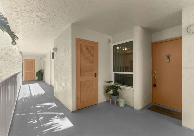 4th image of 16308 Gulf Blvd, Redington Beach, FL 33708