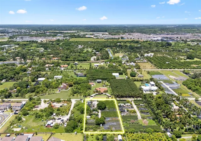 3rd image of 23701 Sw 120 Ave, Homestead, FL 33032 | MLS# O6233271