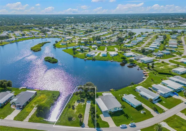 Photo 3 of Land for sale at 1329 Blue Heron Dr, Englewood, FL 34224 | MLS# N6134202 | Listing updated on 2026-08-02