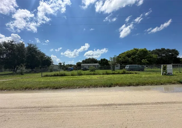 2nd image of 8747 Mckendree Rd, Wesley Chapel, FL 33545 | MLS# T3550186