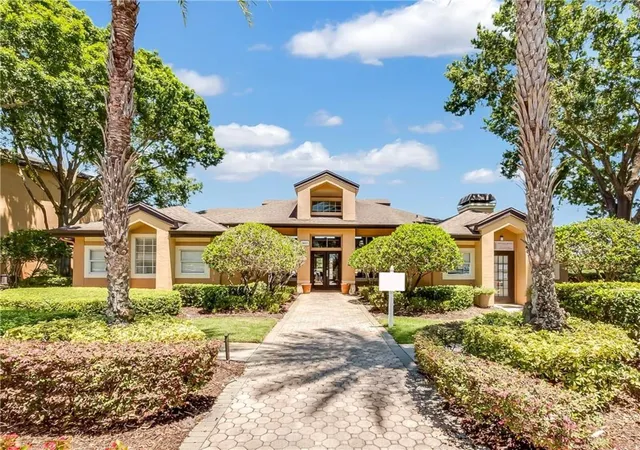 Listing Photo 4 - Condo for sale in building located at 7524 Seurat St, Orlando, FL 32819 - Unit #12301