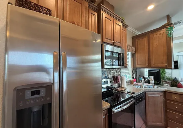 Homes for sale in Land O Lakes, FL | 6942 Amanda Vista Cir, Land O Lakes, FL 34637 | MLS# W7867816
