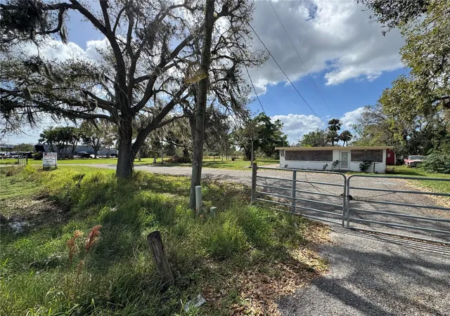 2nd image of 2739 Taylor Rd, Punta Gorda, FL 33950 | MLS# C7497451
