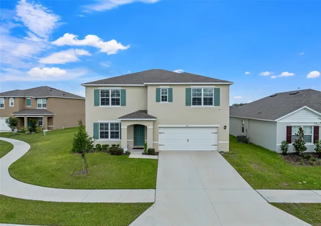 Photo 3 of Single family home for sale at 821 Sun Burst Rd, Winter Haven, FL 33880 | MLS# O6239172 | Listing updated on 2026-09-04