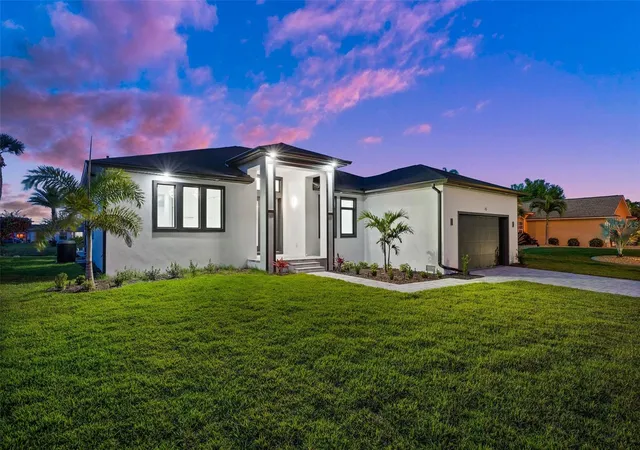 4th image of 45 Bunker Ln, Rotonda West, FL 33947 | MLS# A4623170