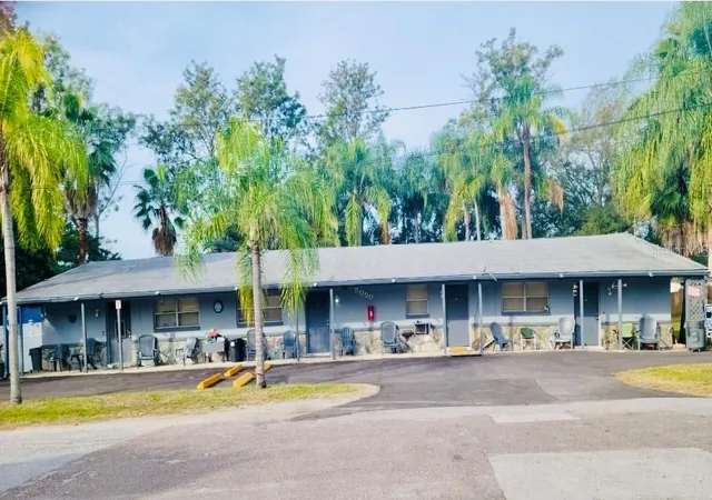 1st image of 5050 74th St N #1, Saint Petersburg, FL 33709 | MLS# TB8303107