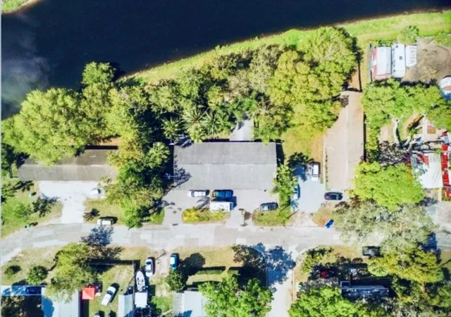 24th image of 5050 74th St N #1, Saint Petersburg, FL 33709 | MLS# TB8303107