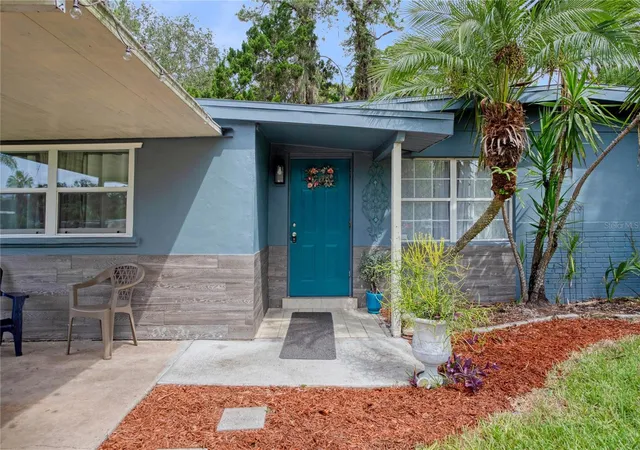 3rd image of 7329 Royal Palm Dr, New Port Richey, FL 34652 | MLS# O6241141