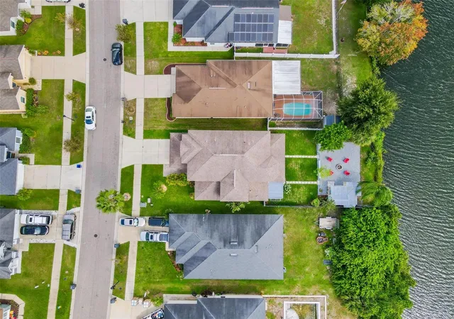 4th image of 11302 Southwind Lake Dr, Gibsonton, FL 33534 | MLS# TB8303410