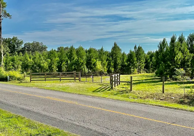Photo 1 of Land for sale at Parcel NW B 160th Ave, Morriston, FL 32668 | MLS# OM685975 | Listing updated on 2026-09-18