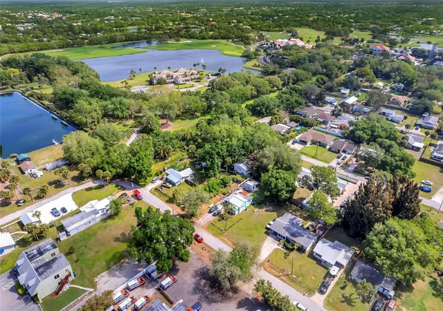 Homes for sale in Osprey, FL | 456 Washington Ave, Osprey, FL 34229 | MLS# A4623594