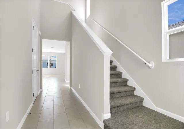 Photo 3 of Single family home for sale at 199 Bull Frog Ln, Umatilla, FL 32784 | MLS# S5112451 | Listing updated on 2026-09-20