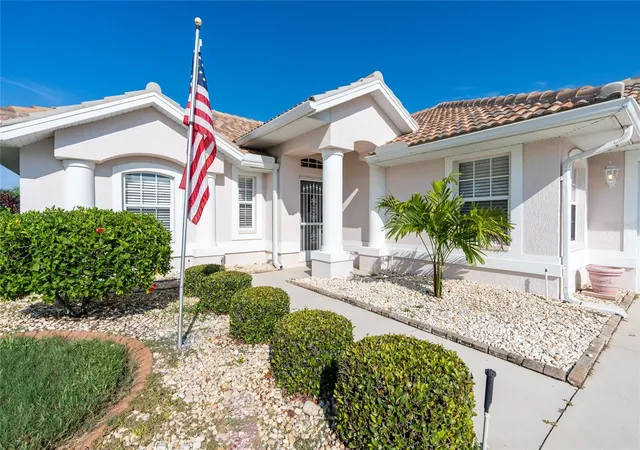 Photo 4 of Sale Pending at 8216 Parkside Dr, Englewood, FL 34224 | MLS# D6138219 | Listing updated on 2026-10-30