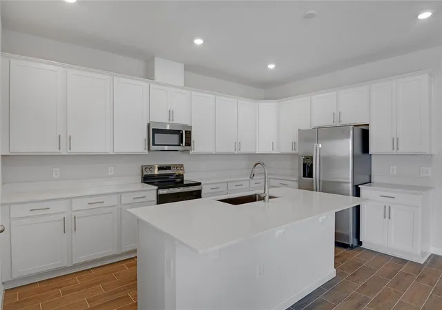5th image of 192 Flag Lilly Ln, Umatilla, FL 32784 | MLS# S5112829