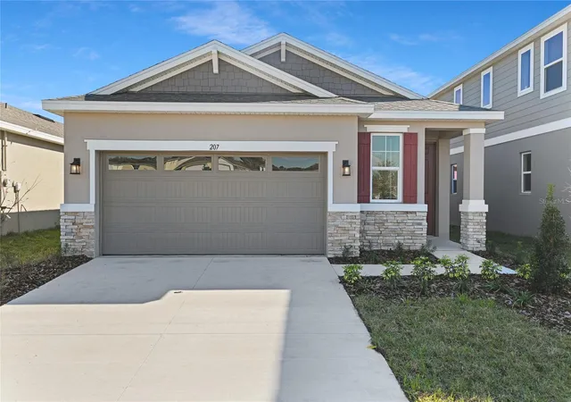 2nd image of 207 Bull Frog Ln, Umatilla, FL 32784 | MLS# S5112872