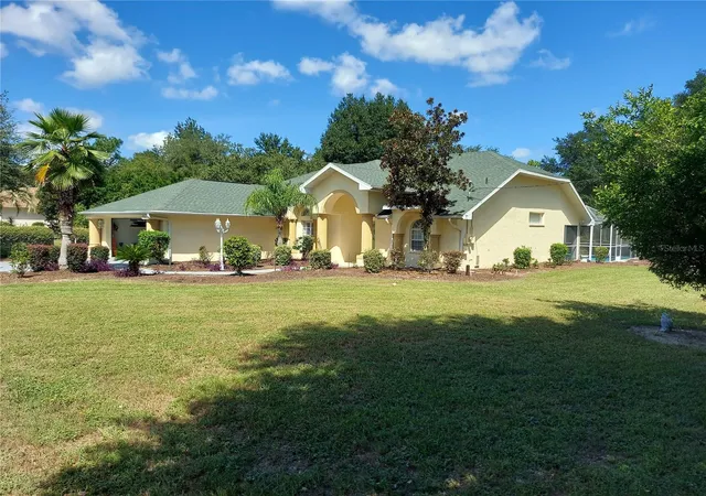 Photo 3 of Single family home for sale at 5735 N Lena Dr, Beverly Hills, FL 34465 | MLS# OM686723 | Listing updated on 2026-09-03