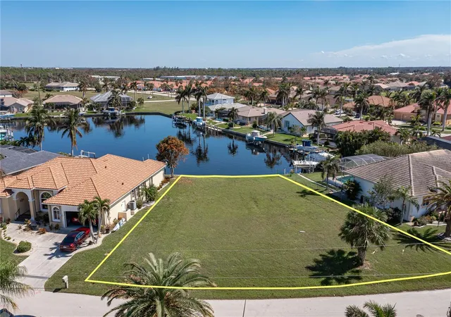 5th image of 3628 Licata Ct, Punta Gorda, FL 33950 | MLS# C7499074