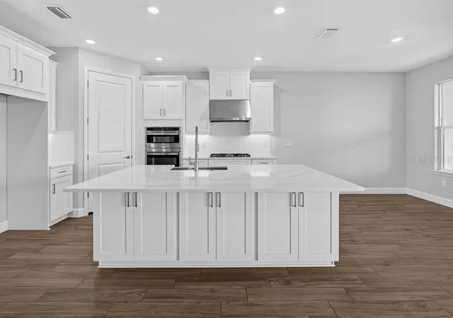 Photo 1 of Single family home for sale at 16212 Alpha Grv Pl, Odessa, FL 33556 | MLS# TB8312059 | Listing updated on 2026-10-20
