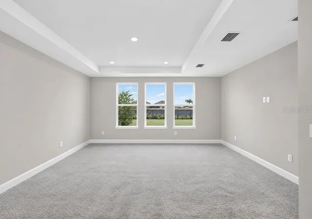 Photo 4 of Sale Pending at 16240 Alpha Grv Pl, Odessa, FL 33556 | MLS# TB8312100 | Listing updated on 2026-10-03
